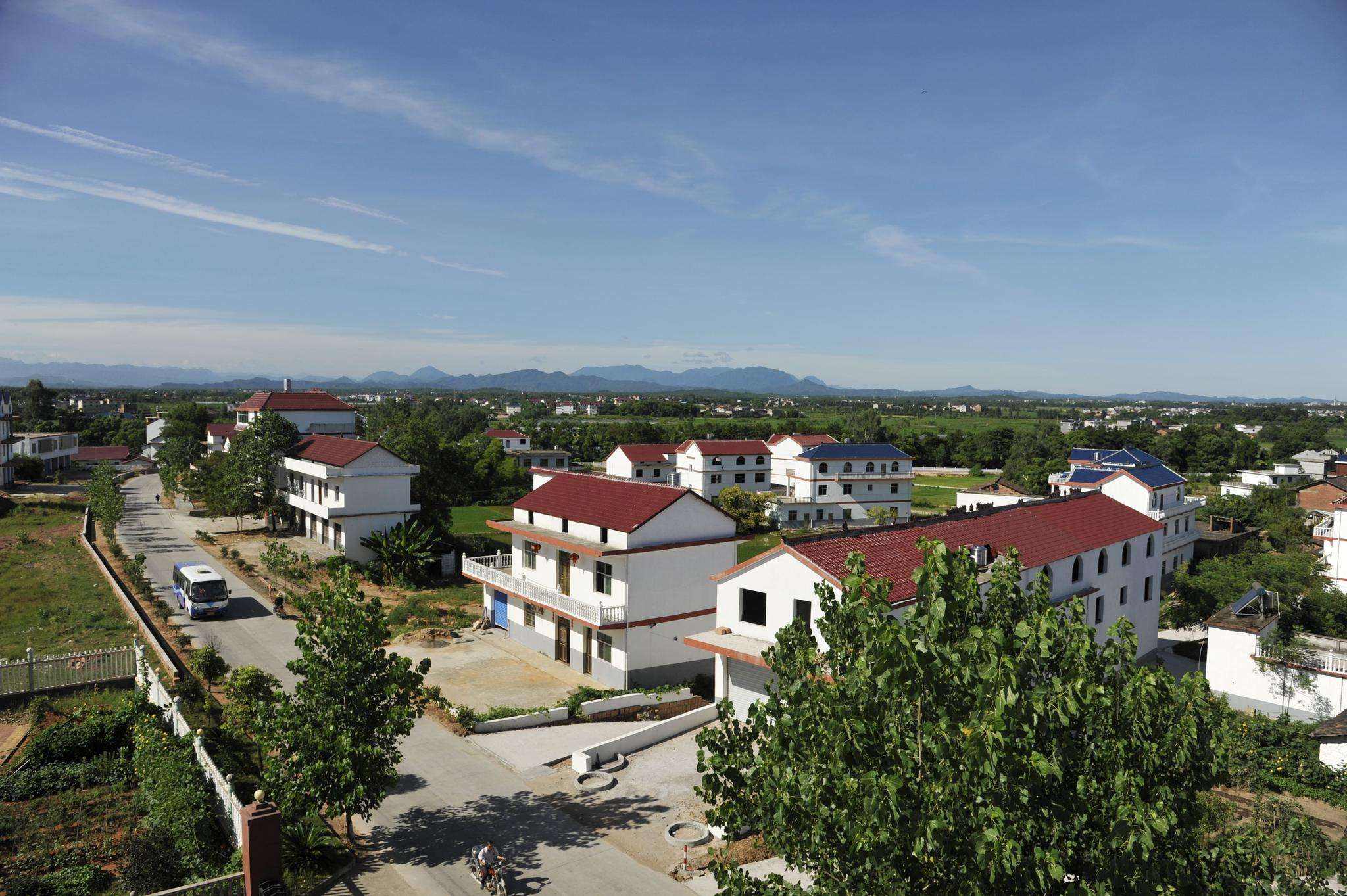 自然資源部解答：一戶多宅、超面積、非集體成員取得宅基地等確權(quán)問題